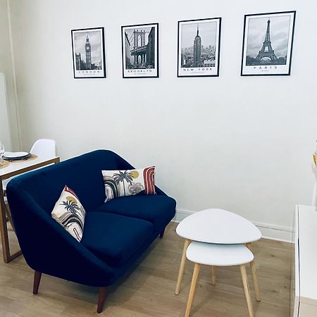 Ferienwohnung A 10 Min De La Defense Et A 20 Min De Paris Suresnes Exterior foto